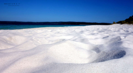 Thumbnail image for Whitest beach in the world. Hyams in Australia